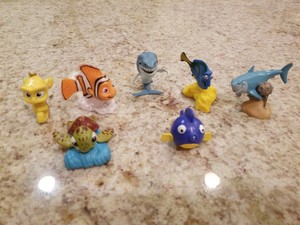 Finding Nemo 7pc Lot Dory Sheldon Gill Squirt Fish Toy Figures Disney Bandai | eBay