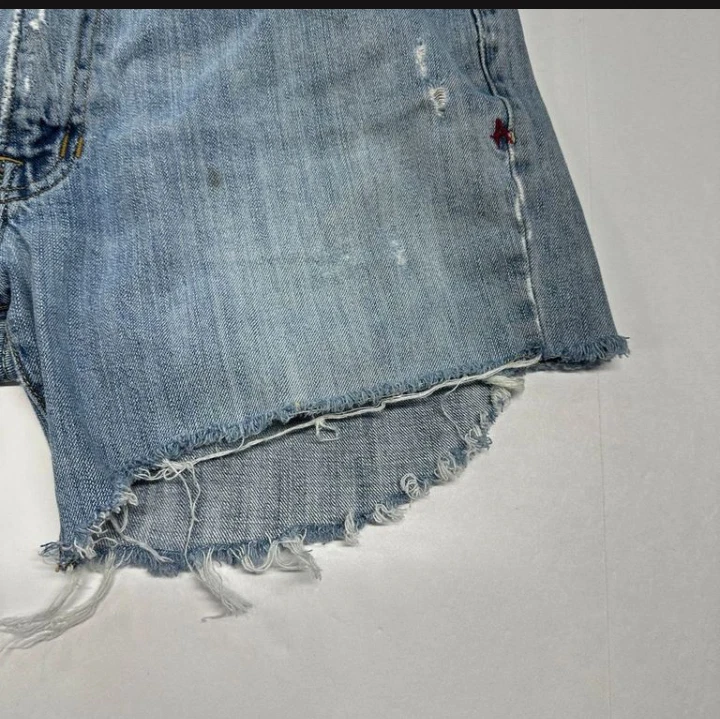 Distressed American Living Blue Denim Cut Off Jeans Shorts Jorts Size 33 - Image 4 of 4