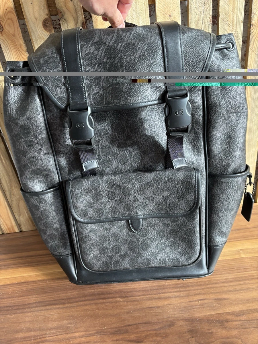 Neuer authentischer Coach Rucksack Backpack League Flap aus charakteristischem Canvas