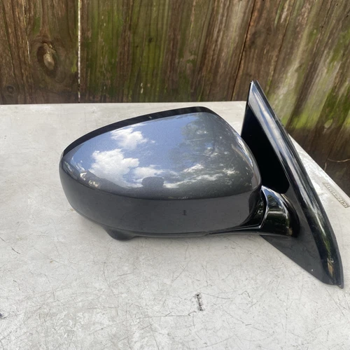 2013 - 2017 Infiniti QX60 JX35 Right Passenger Side Mirror RH OEM W/ Camera K50