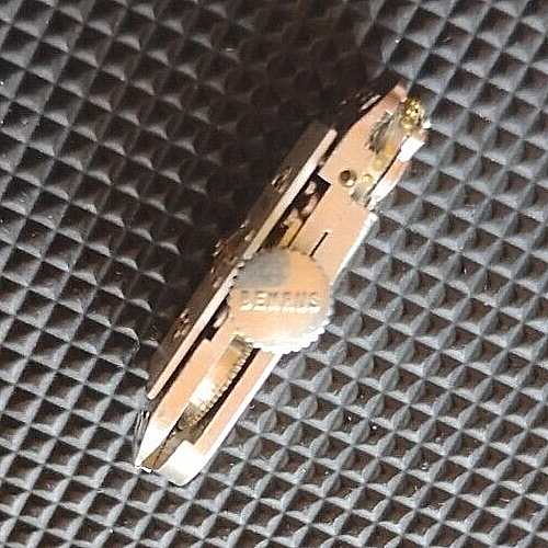 Benrus Model Y watch movement 17 Jewel un-adj. Good Balance - Picture 3 of 3