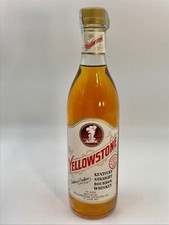 YELLOWSTONE 3 YEARS OLD KENTUCKY STRAIGHT BOURBON WHISKY 40% 70cl. AÑOS 90