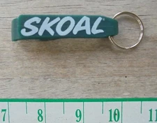1- SKOAL SNUFF  BEVERAGE/BOTTLE OPENER / KEY CHAIN NEW IN PKG