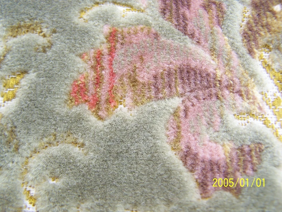 Coupon de tissu ancien en velours de soie de Lyon. Superbe. Multicolore. N°46 - Photo 2/4