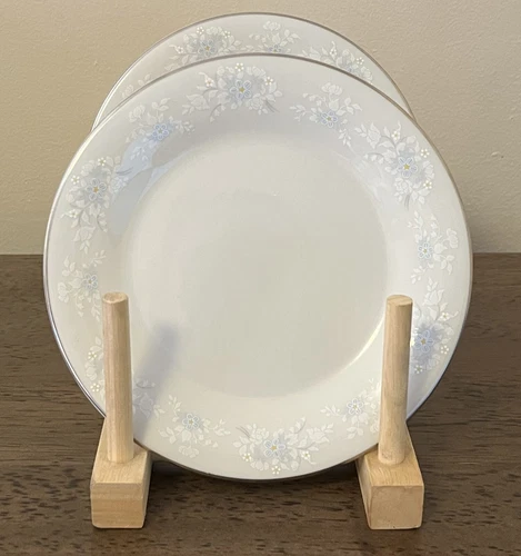 (2) Vintage Royal Doulton Bone China Bedford Bread and Butter Plates 6 1/2"