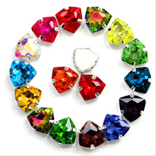 50pcs 12mm Sew On Settings Crystal Glass Rhinestone Fat triangle Jewels Button
