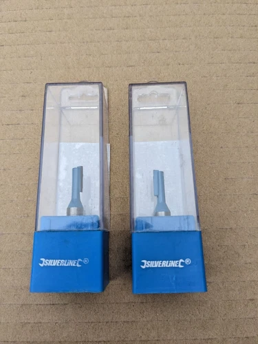 2 X Silverline 8mm Straight Router Cutters 5 x 12mm 248439