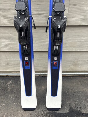 Salomon XDR Focus Skis w/Salomon Lithium 10 Bindings - GREAT