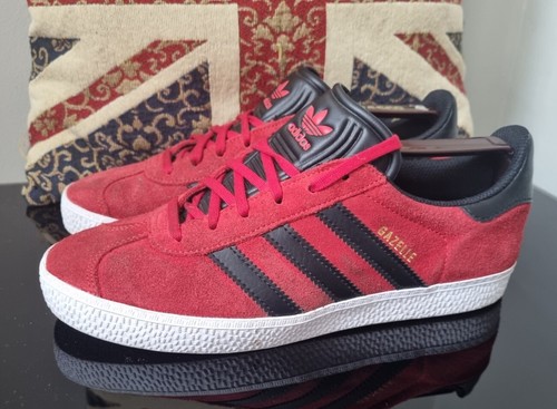 Men's Adidas Gazelle Red And Black 