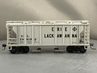Roundhouse - Erie Lackawanna - 2 Bay Covered Hopper # 18692 w/Kadees — photo 3