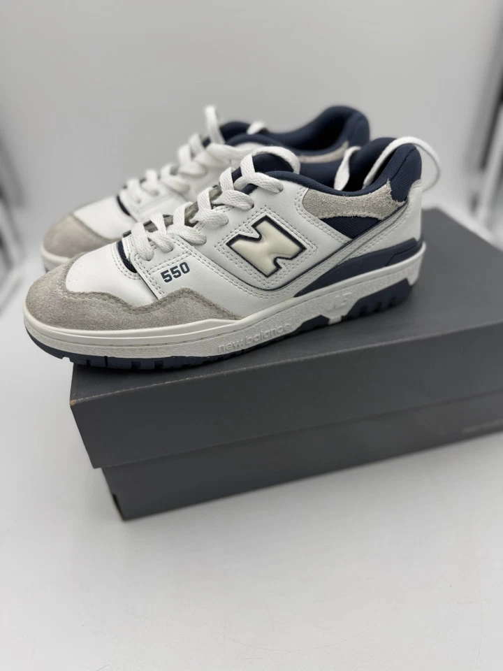 Talla 6Y - New Balance 550 Blanco Vintage Indigo (GS) GSB550TG Usado Foto 2 de 4