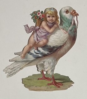 Oblaten Glanzbild scrap Kind 9cm Taube Baby Elfe Blumen Rosen Mädchen