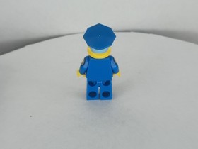 LEGO The Simpsons Chief Wiggum minifigure sim023 from 71016