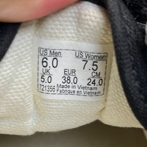 Vans Old Skool V Logo Pop Damengröße 7,5 schwarz rot Sportschuhe Turnschuhe - Bild 9 von 10