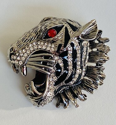 Butler und Wilson Kristall Silberfarben Brüllender Tigerkopf Brosche Neu