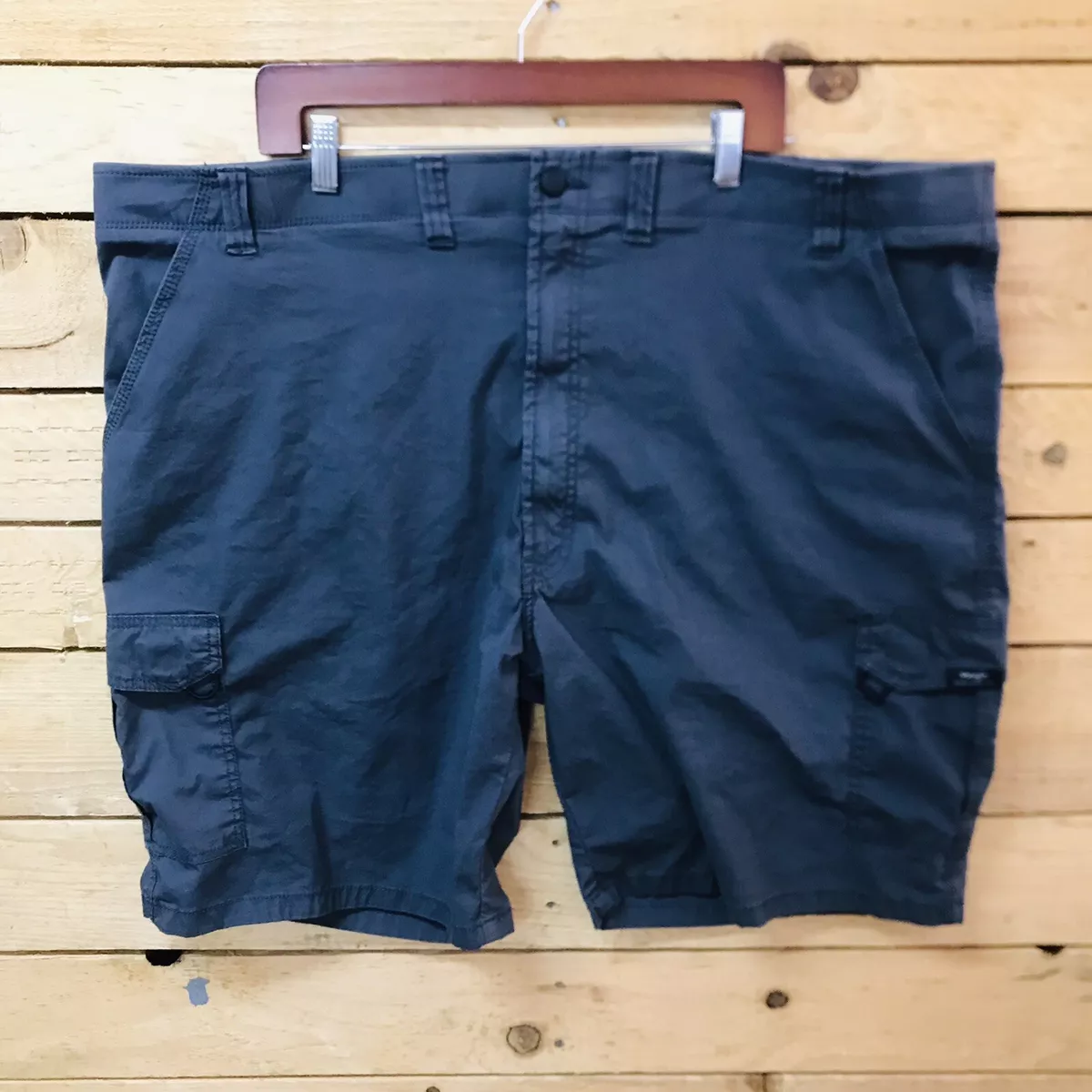 Wrangler performance shop series shorts