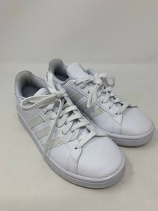 ee8172 adidas