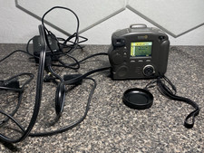 Kodak Digital Science DC220 Zoom Digital Camera with Power Supply