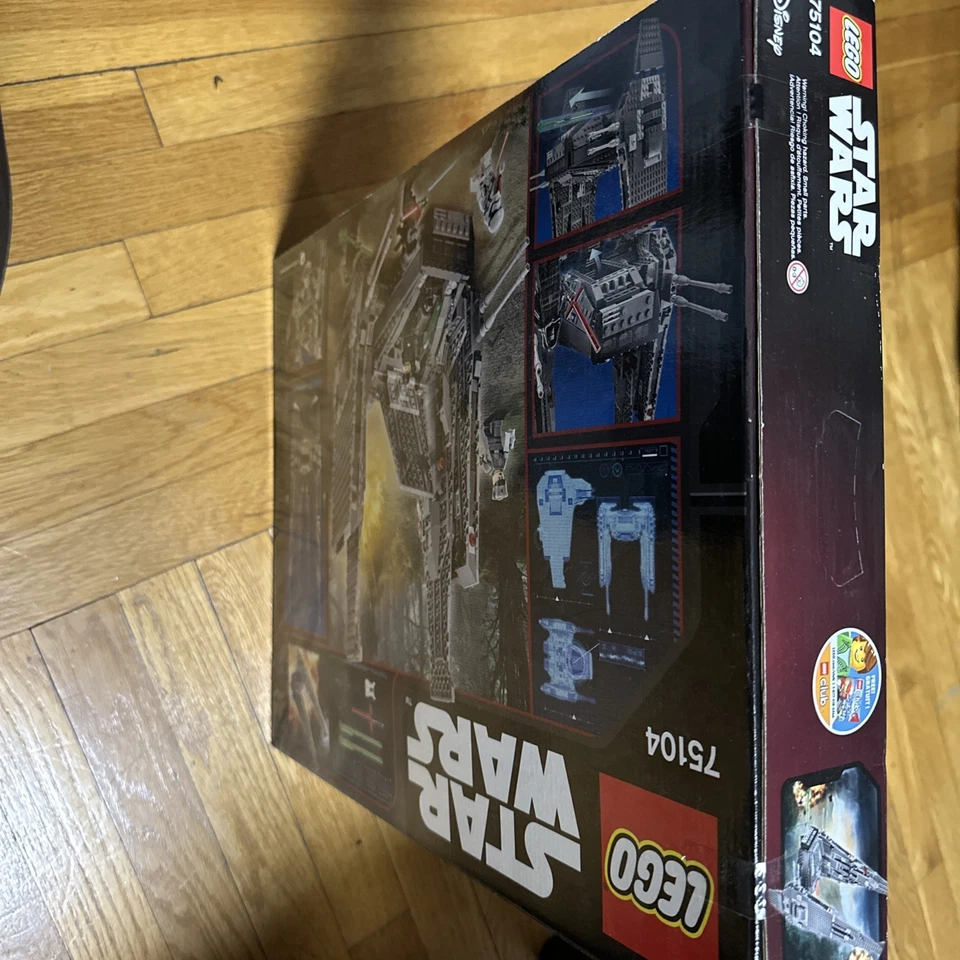 Brand New Factory Sealed LEGO Star Wars: Kylo Ren's Command Shuttle (75104) - Image 3 of 4