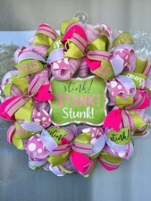 Stink Stank Stunk Grinchmas Christmas Wreath, 25  in Diameter