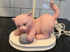 Vintage Pink Ceramic Cat Kitten Table Lamp Works 8x5x14 Yarn White Stand 80s