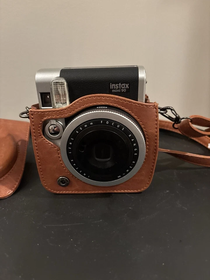 FUJIFILM Instant Camera INSTAX MINI 90 NEO CLASSIC w Brown Case Strap No Charger - Image 1 of 4