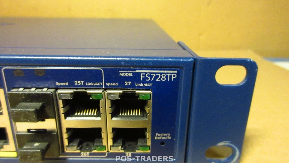 Netgear FS728TPv2 - 28-Port 10/100 Fast Ethernet PoE (24) smart switch 2x SFP - Image 2 of 4