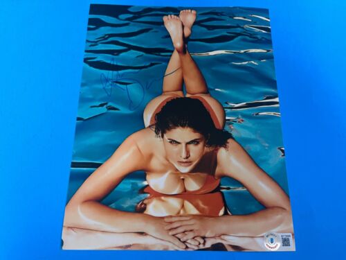 Alexandra Daddario True Detective SEXY Signed Auto 8x10 PHOTO Beckett BAS