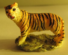 Mini Tiger Figur aus Kunststein