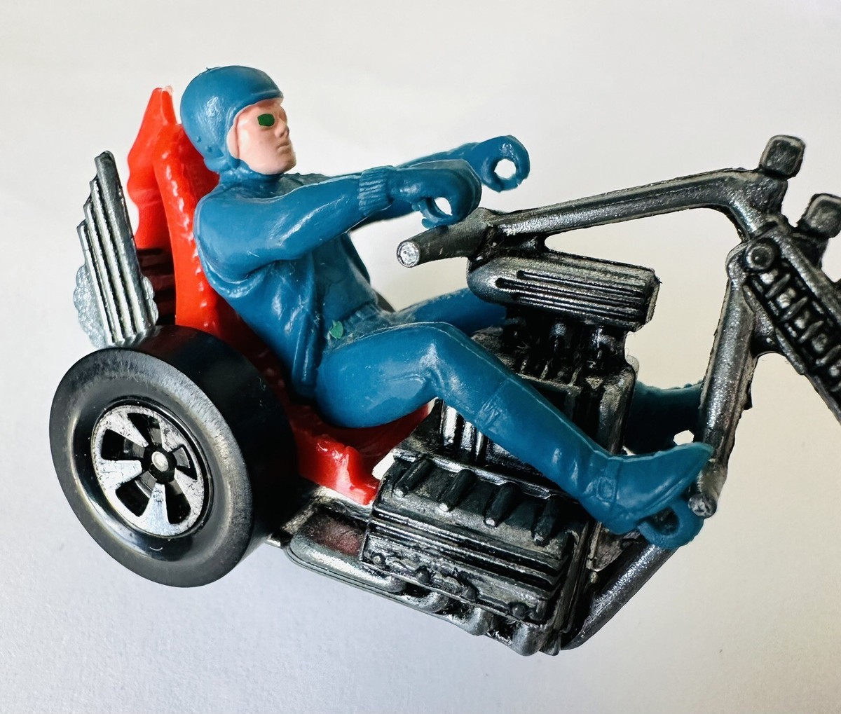 Hot Wheels Rrrumblers 1972 Torque Chop Trike with Blue Rider | eBay