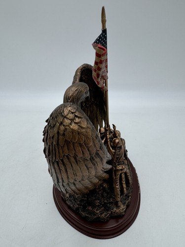 Bradford Exchange USMC 'Legacy of Valor' Figurine by Jim Griffin #A1997 + COA - Picture 10 of 15