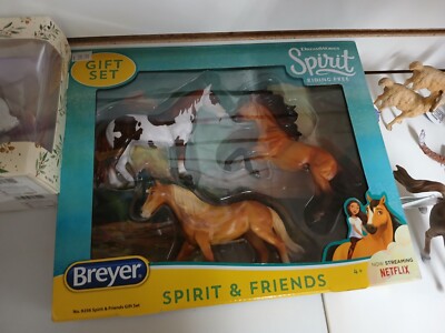 Breyer Horse Netflix Christmas gift set Spirit Boomerang Chica Linda