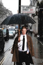 Freddie Fox Autogramm signed 20x30 cm Bild