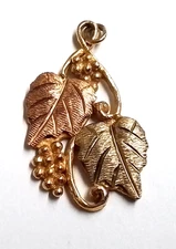JCO Black Hills Gold 10k Tri-Gold Floral Pendant