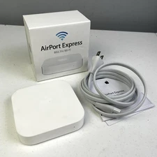 Apple AirPort Express  Base Station A1392 2nd Generation Airplay 2 Wifi