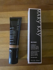 Mary Kay CC Cream Sunscreen Broad Spectrum SPF 15  072825 Deep 1 fl oz 4/24 Exp