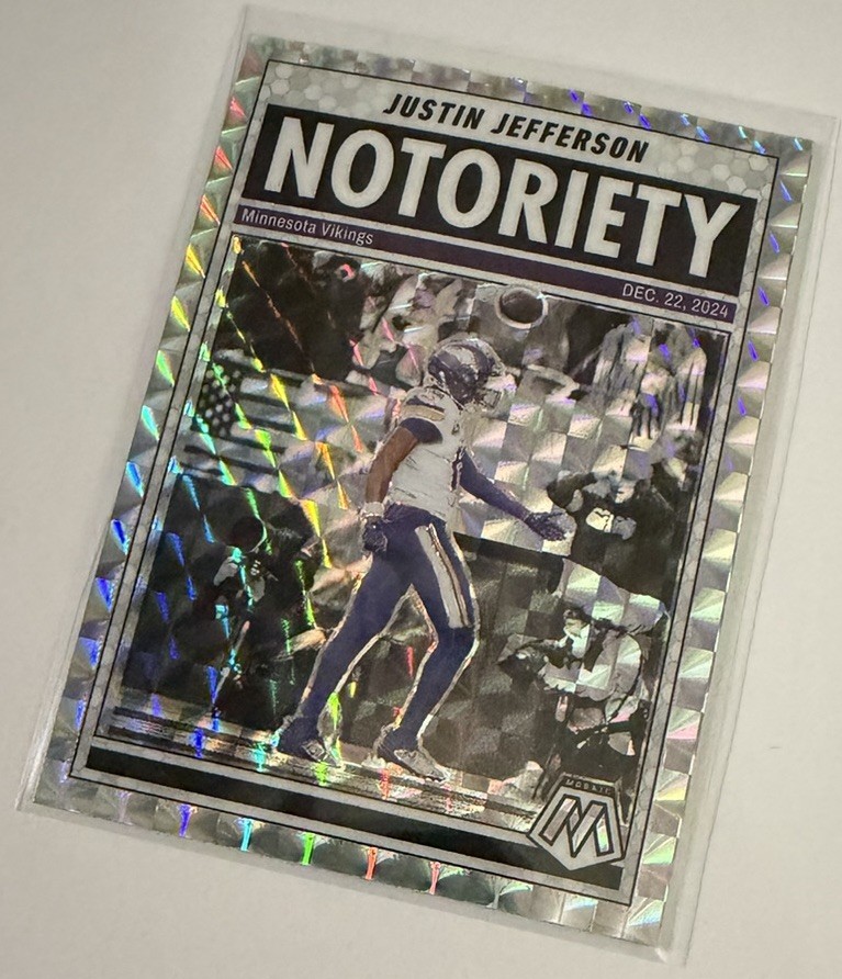 2025 Panini Mosaic Football - Notoriety Justin Jefferson #6