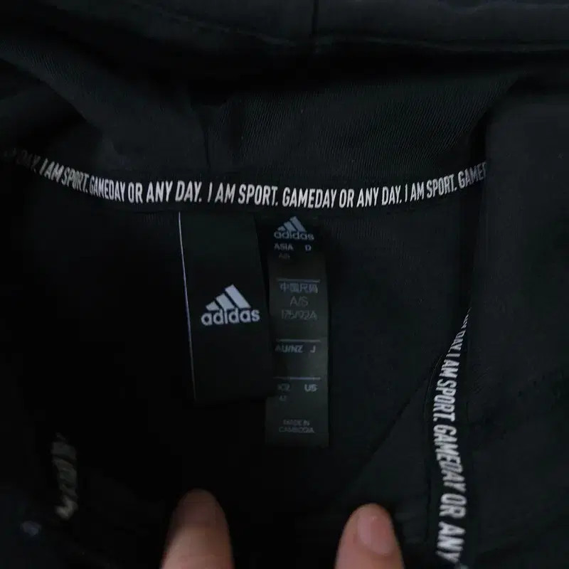 Adidas Hoodie Jacket Size M thumbnail 6