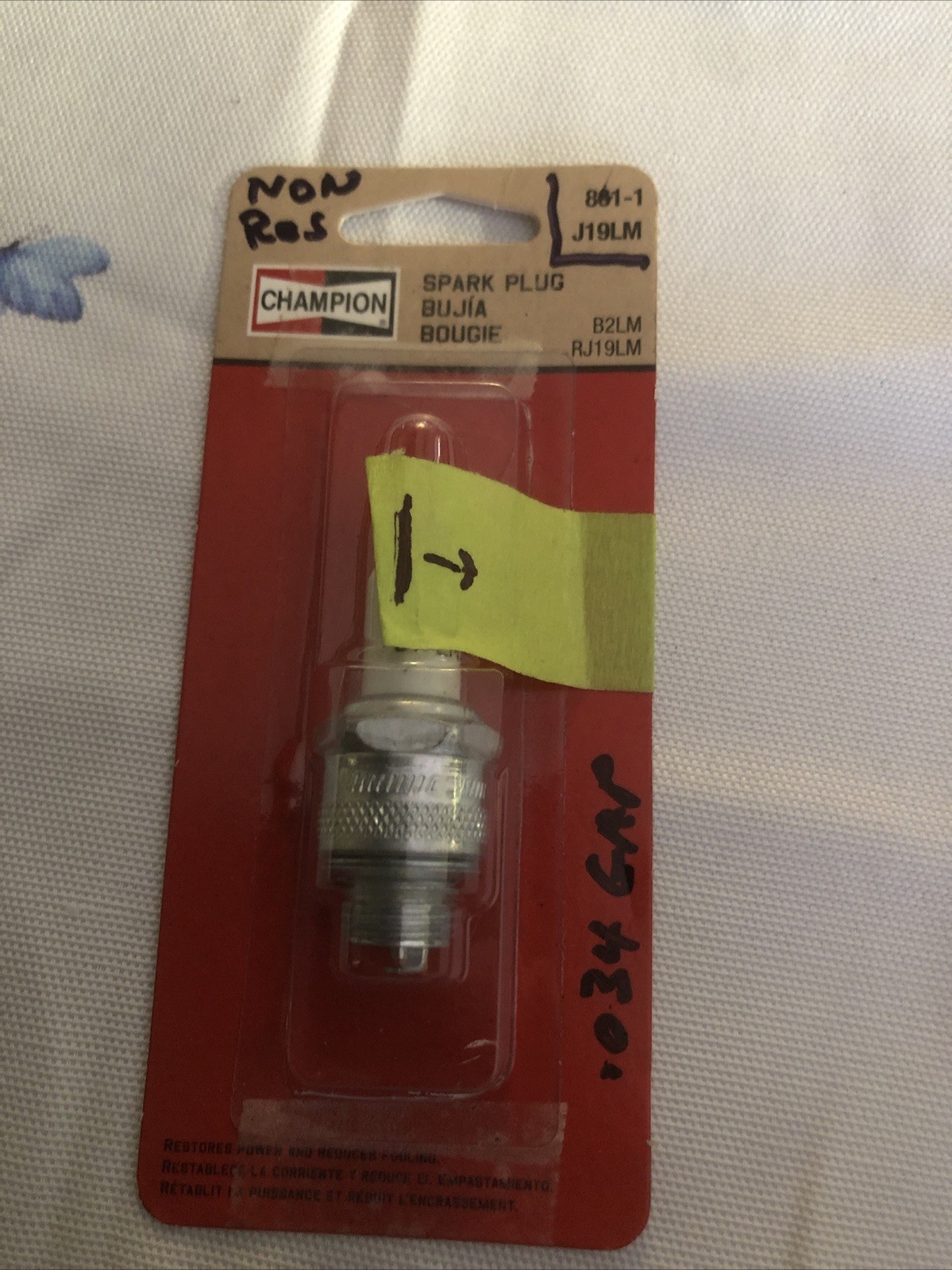 Champion Small Engine Spark Plug J19LM--FREE SHIPPING