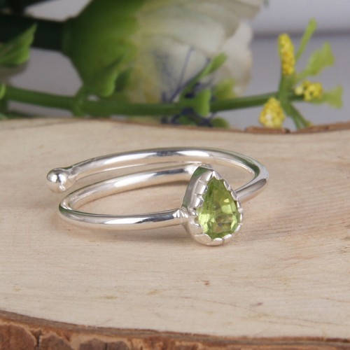 Peridot Stackable Ring, Silver Adjustable Ring, Pear Stone Rings - Picture 3 of 5