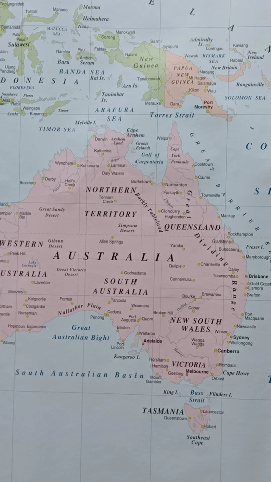 Large Political World wall map 1:31,000,000 Pyramid Int 3.15 x 2.32 metres 2012 - Image 4 of 4