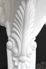 Console moderne baroque verre opale blanc et pied en acier poli - Cbc
