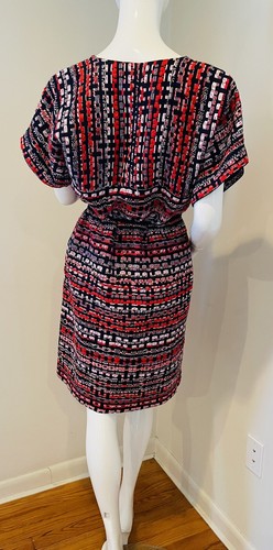 Carolina Herrera dress, NWT, Designer SZ: 40 - Picture 5 of 11
