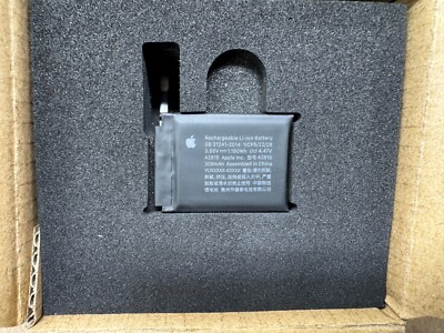 APPLE WATCH SERIES 8 45MM [A2815] GENUINE REPLACEMENT BATTERY - [NEW]
