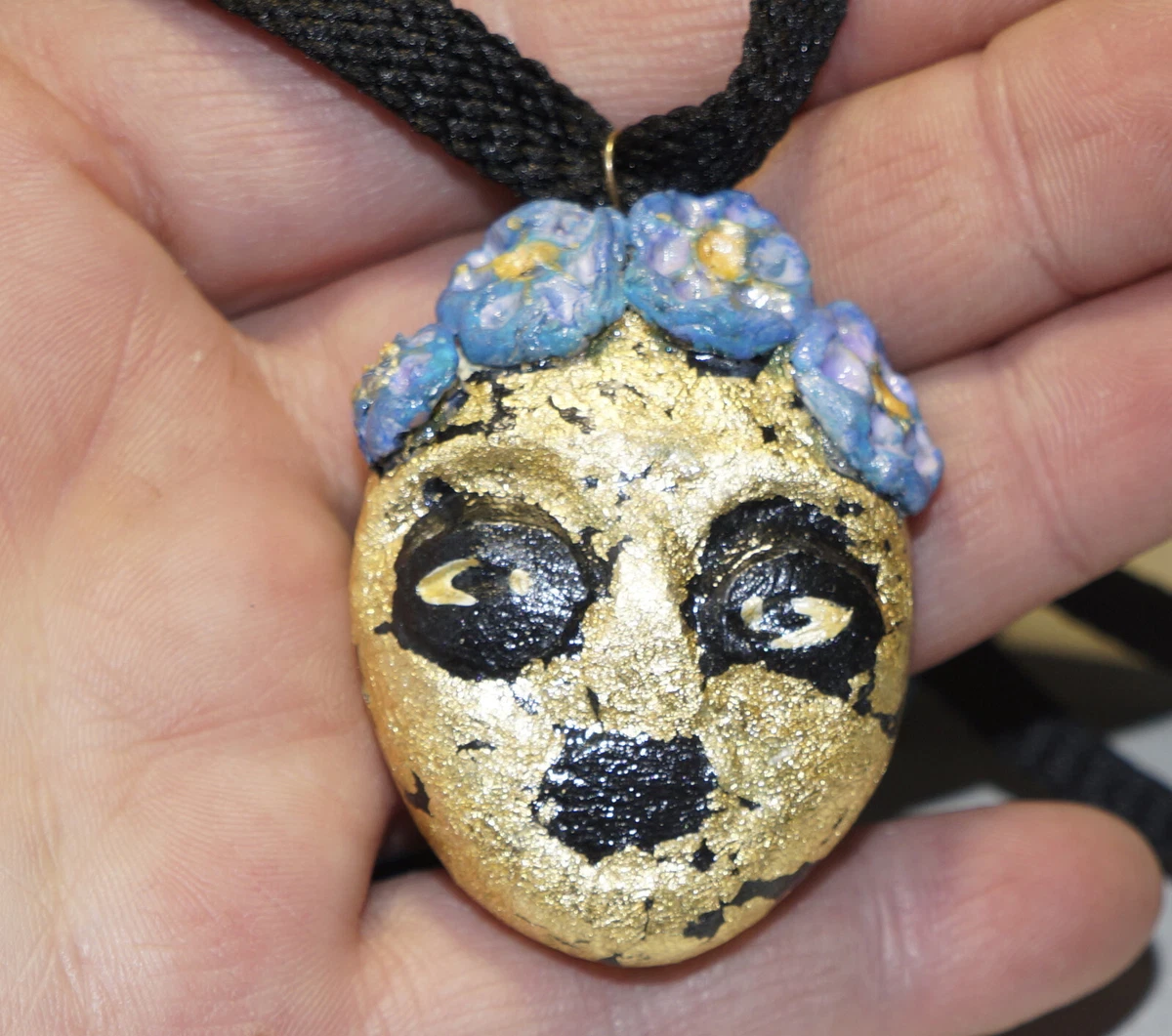Pendant necklace face head with flowers acrylic clay gold flakes artist made