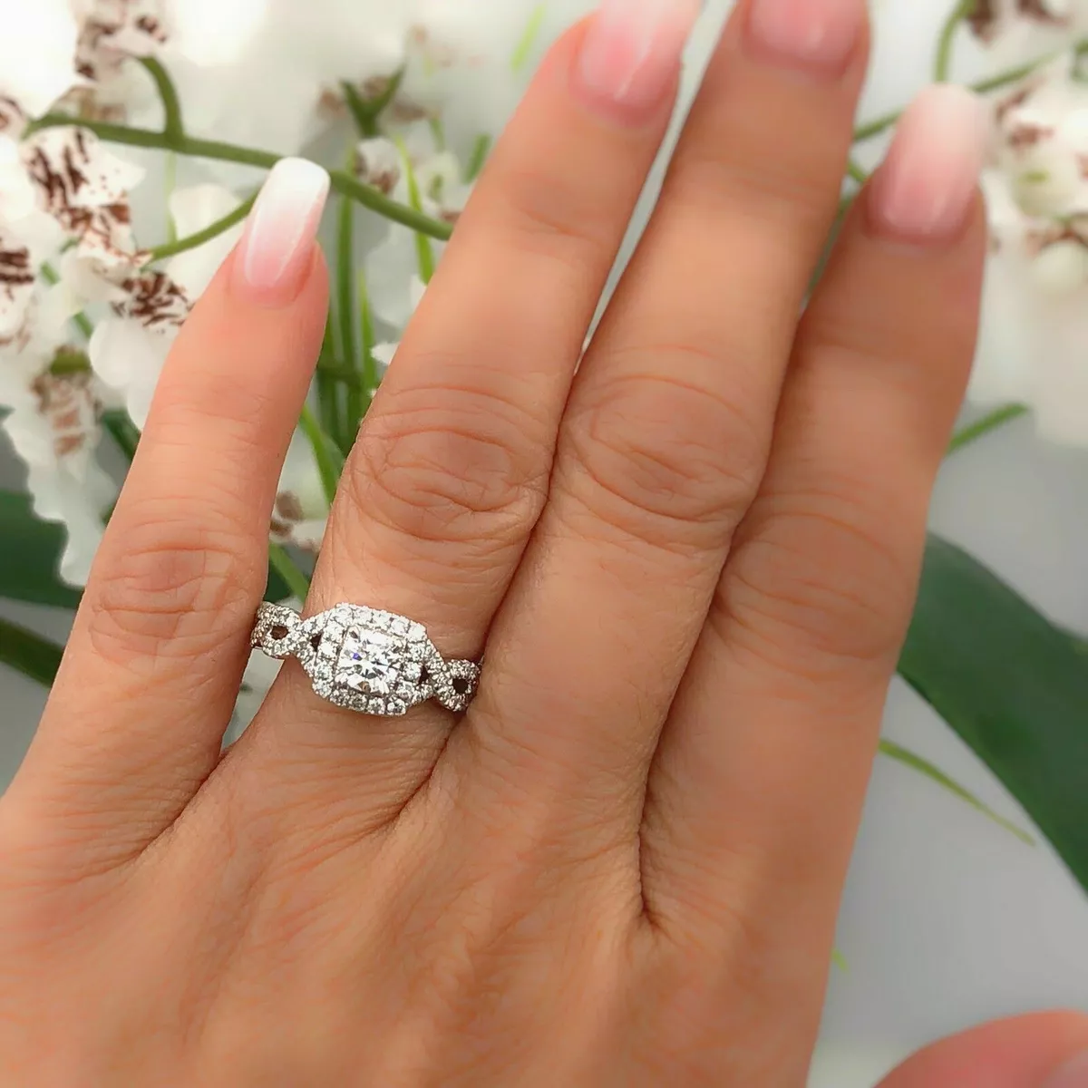 How much is cheap a neil lane ring