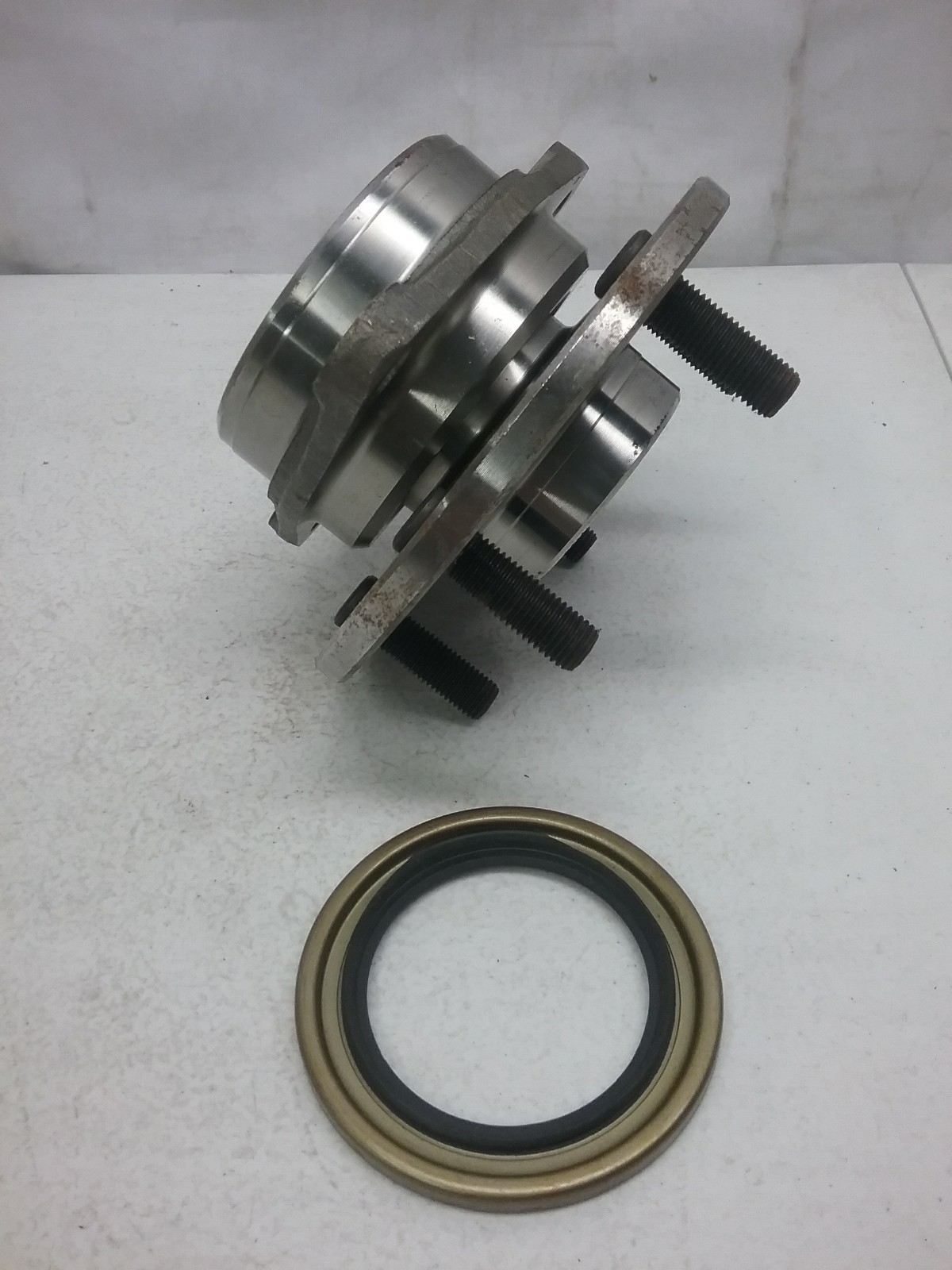513016K L & S Unitized Spindle Bearing Hub and Bearing eBay
