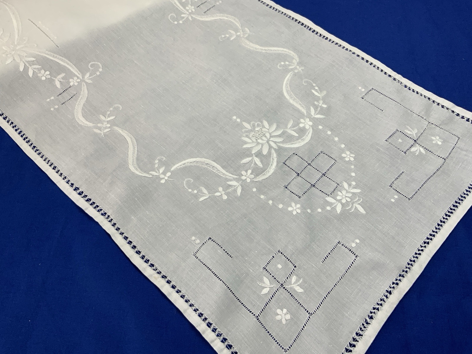 Vintage Dresser Scarf Or Table Runner, Flower & Dot Embroidery, Linen, White