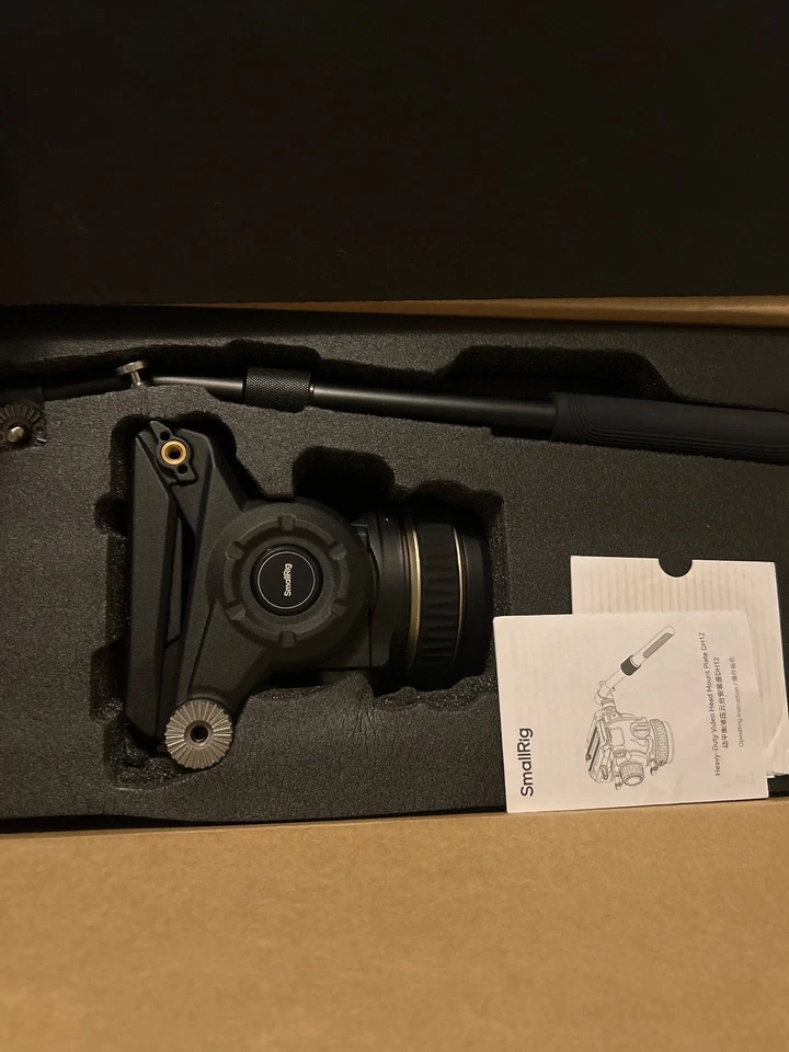 SmallRig DH12 Professional Fluid Video Head Weight 4.2lb, Load up 17.6lb - Image 2 of 2