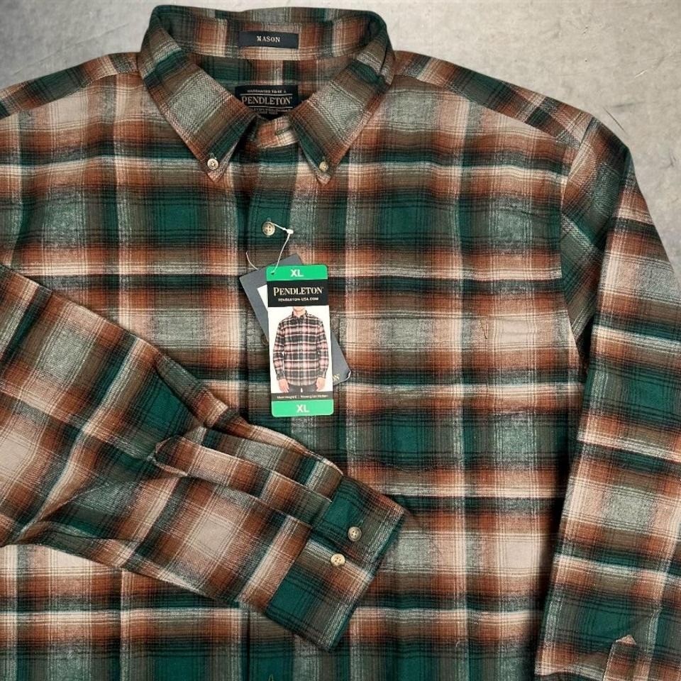 NWT Pendleton Mason Green Flannel Button Shirt Si… - image 2